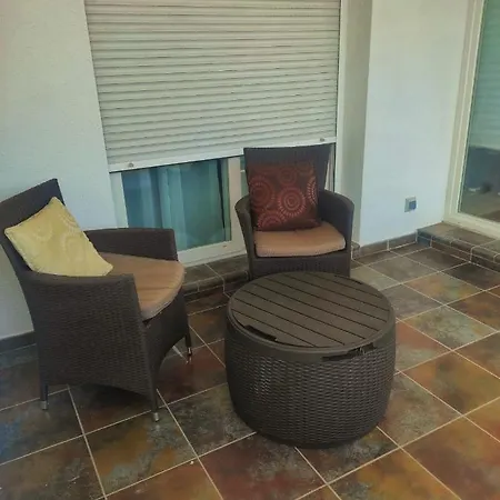 Apto Residencial En Roses